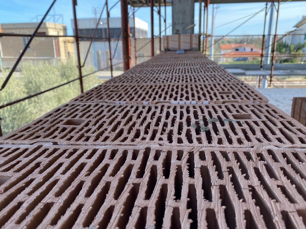 cantiere casa privata ad Ortona Chieti realizzata con i laterizi della SIAI